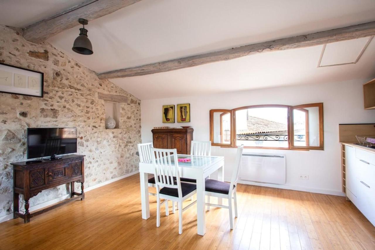 2-Star Apartment Close To Beaches And All Amenities Antibes Bagian luar foto