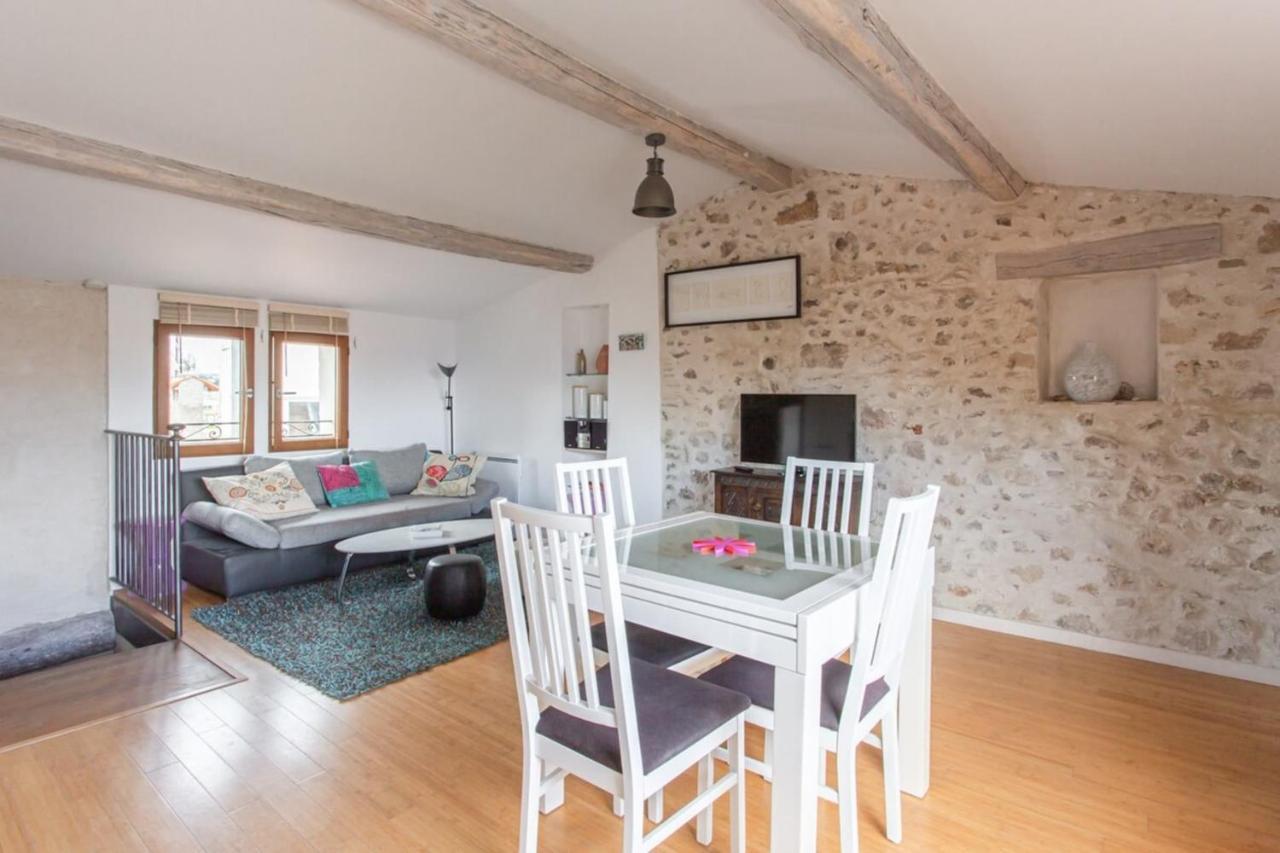 2-Star Apartment Close To Beaches And All Amenities Antibes Bagian luar foto