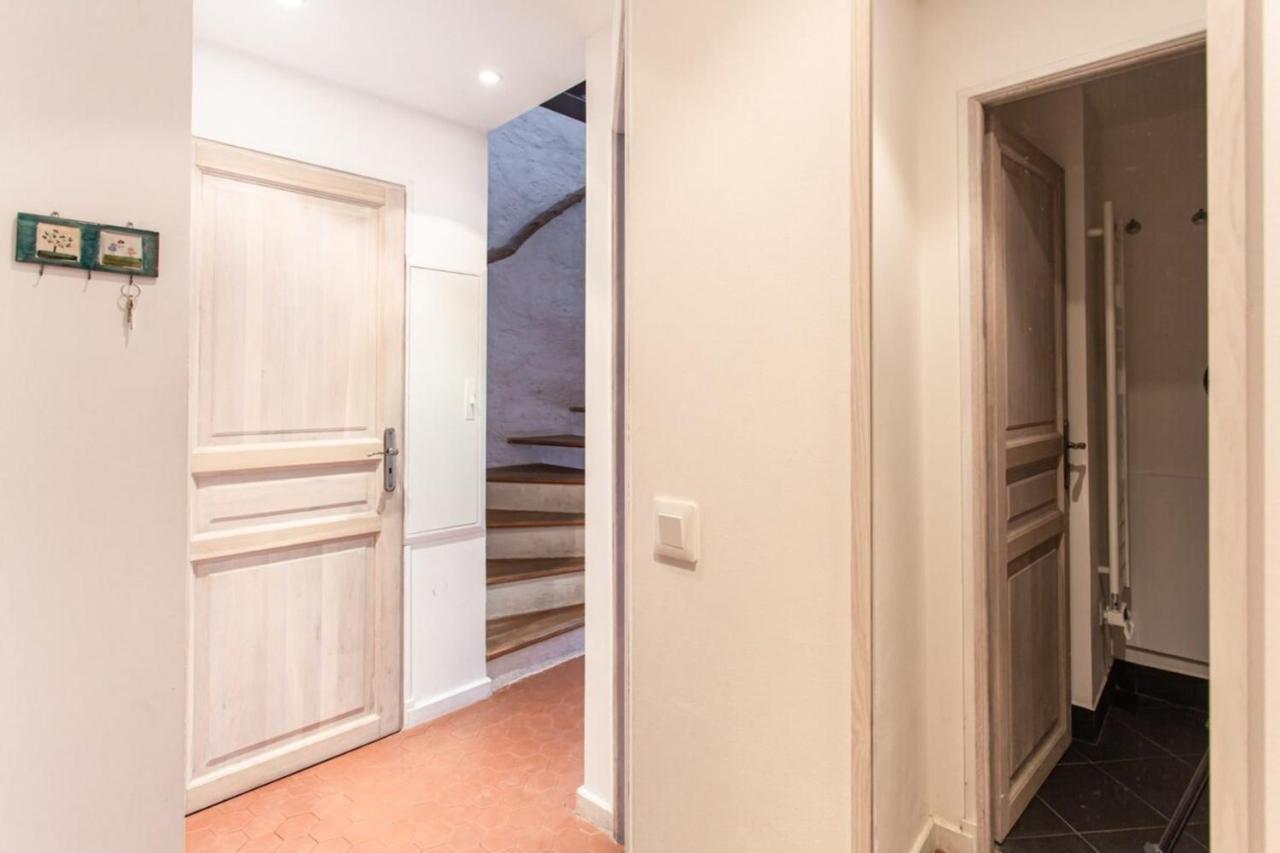 2-Star Apartment Close To Beaches And All Amenities Antibes Bagian luar foto